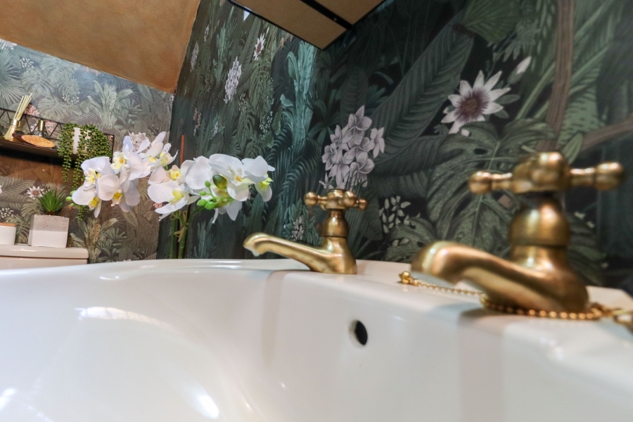 4 Bedroom Property for Sale in Heuwelsig Free State